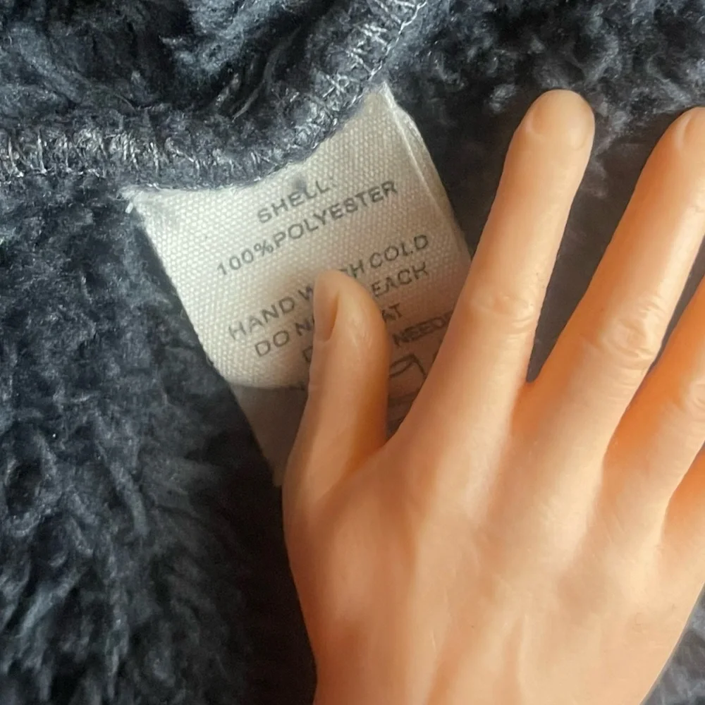 Fantastic Fawn Small Black & Grey Fuzzy Pullover